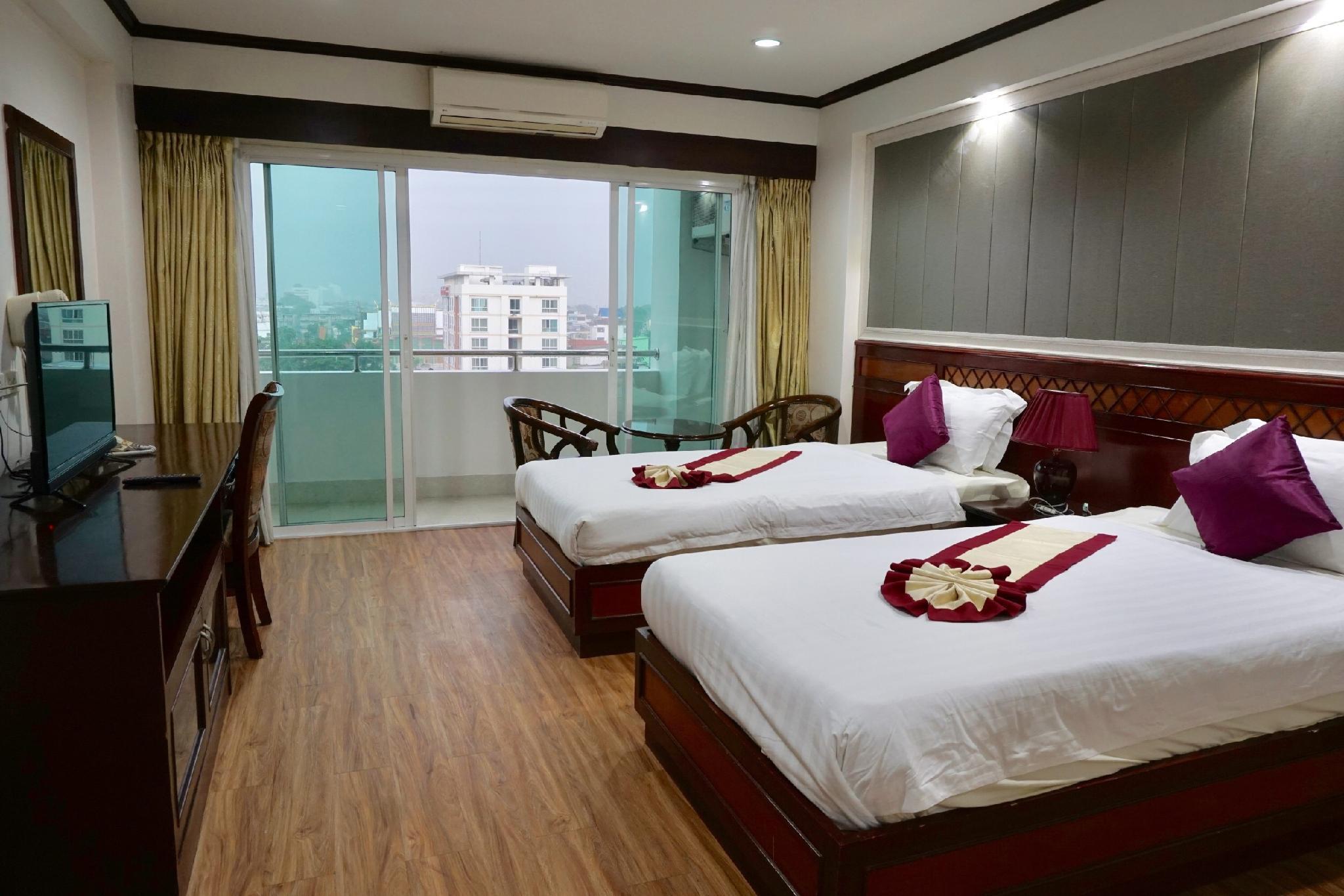 Miloft Sathorn Hotel - Sha Plus Certified Bangkok Luaran gambar Deluxe Room