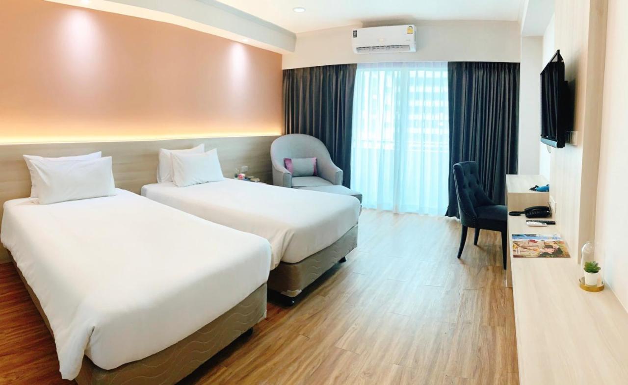 Miloft Sathorn Hotel - Sha Plus Certified Bangkok Luaran gambar